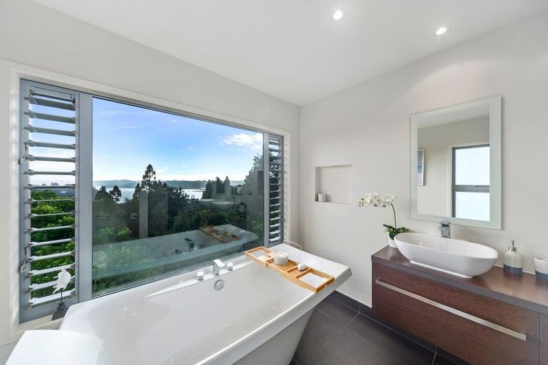 Photo of property in 3 Glance Street, Sandspit, Warkworth, 0982