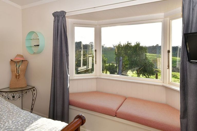 Photo of property in 245 Anderson Road, Helensville, 0875