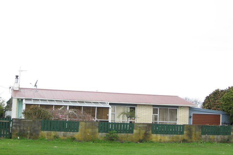 Photo of property in 110 Browne Street, Waitara, 4320