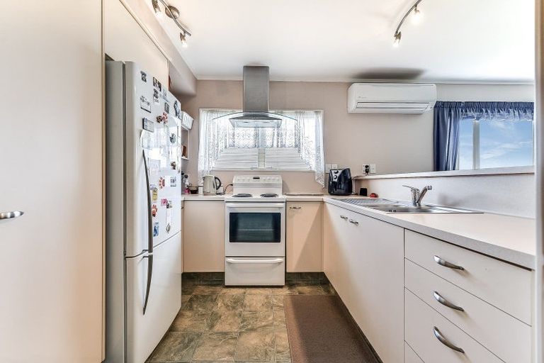 Photo of property in 30 Rosehill Place, Nawton, Hamilton, 3200