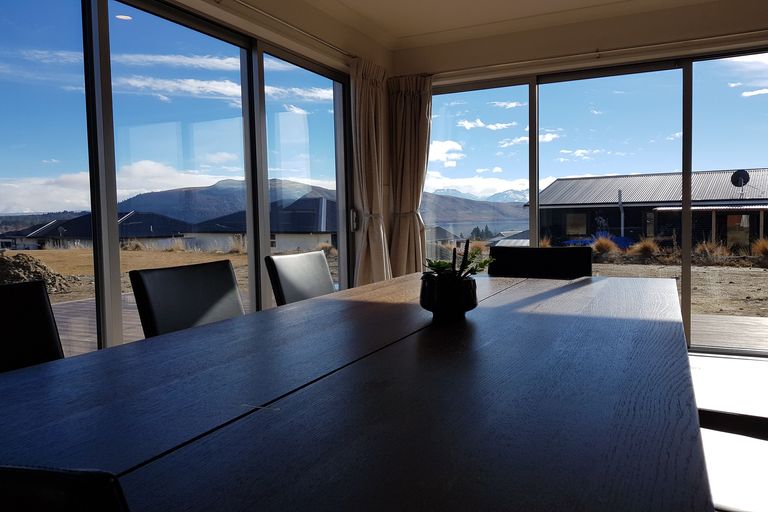 Photo of property in 25 Mistake Drive, Lake Tekapo, 7999