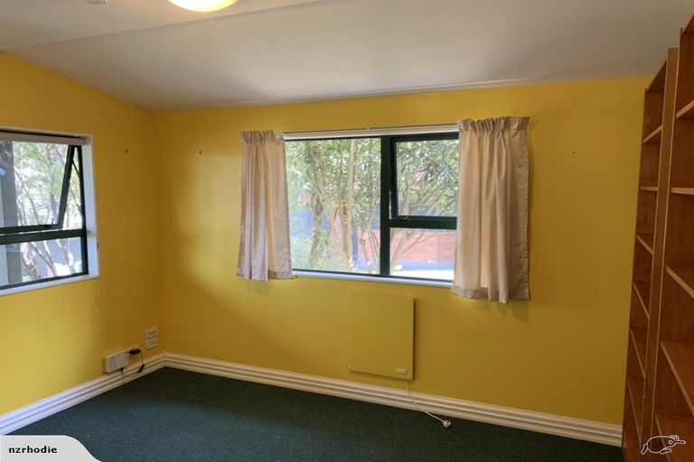 Photo of property in 14 Marjory Close, Broadmeadows, Wellington, 6035