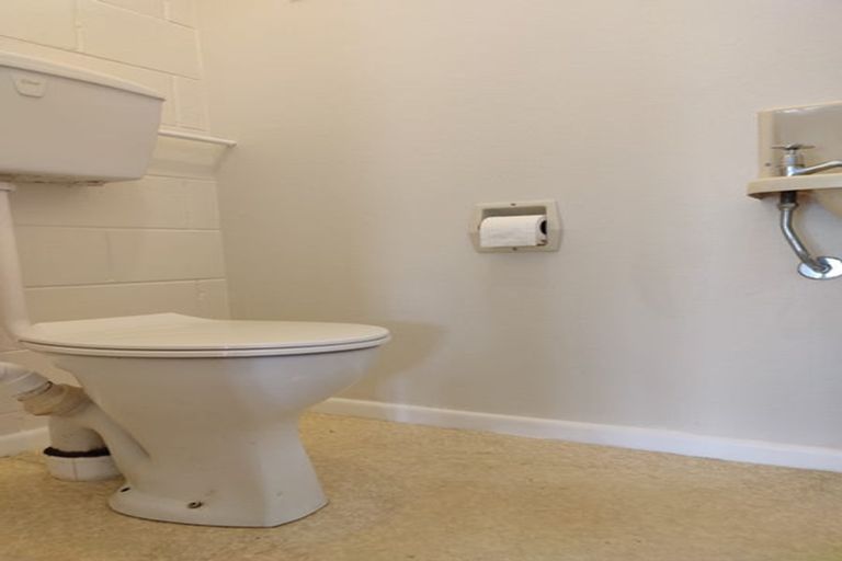 Photo of property in 53a Mandalay Terrace, Khandallah, Wellington, 6035