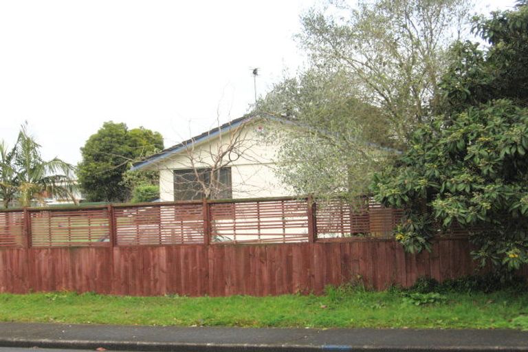 Photo of property in 15 Mcentee Street, Papakura, 2110