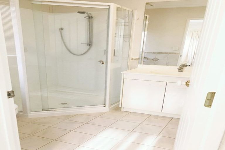 Photo of property in 3 Belsera Court, Northpark, Auckland, 2013