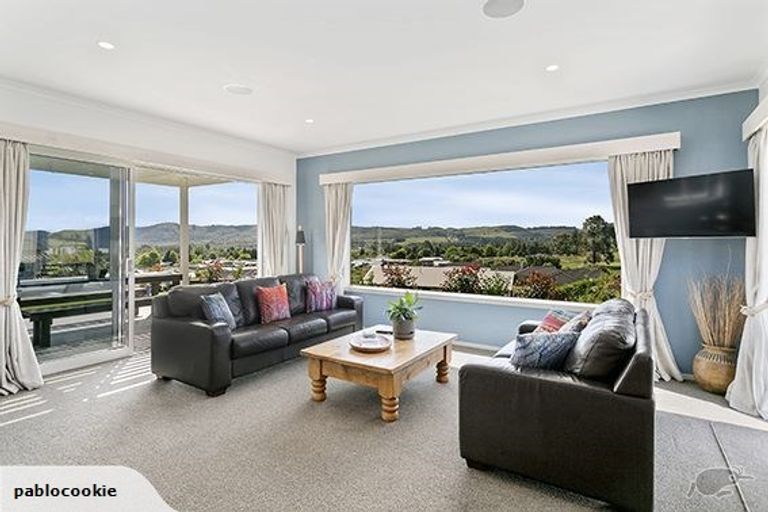 Photo of property in 15 Kittyhawk Drive, Kinloch, Taupo, 3377