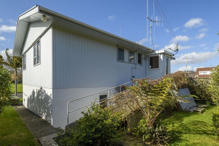 Photo of property in 76c Vale Street, Otumoetai, Tauranga, 3110