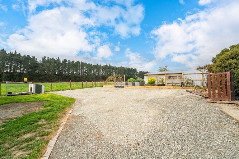 Photo of property in 24 Queen Street, Pareora, 7912