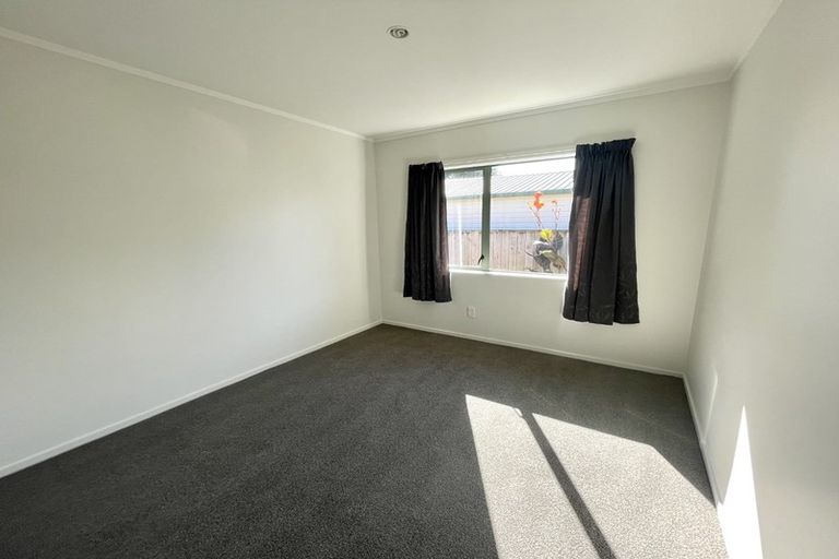 Photo of property in 5a Francis Road, Paraparaumu Beach, Paraparaumu, 5032