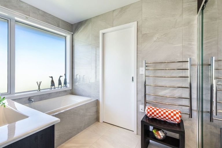 Photo of property in 14 Kamaka Street, Wharewaka, Taupo, 3330