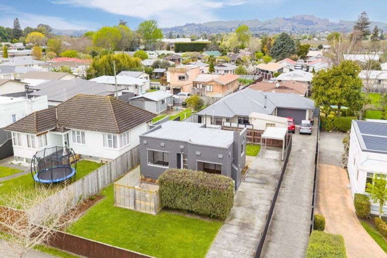 Photo of property in 302 Lumsden Road, Akina, Hastings, 4122