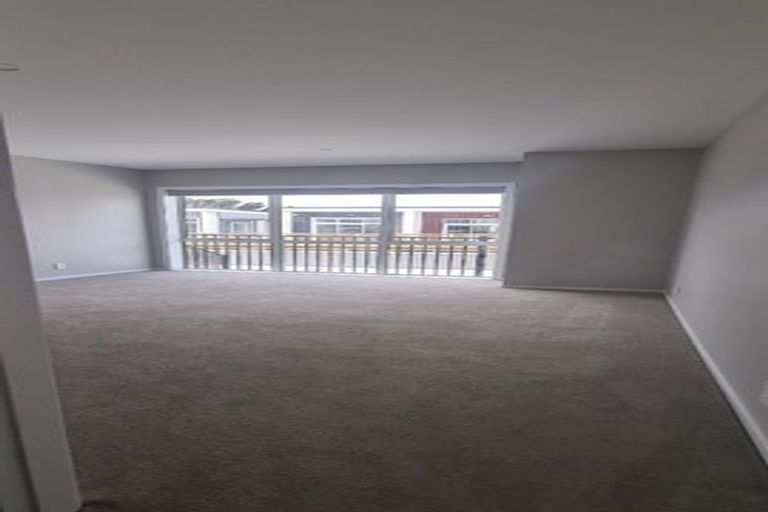 Photo of property in 15 Tai Lane, Whitby, Porirua, 5024