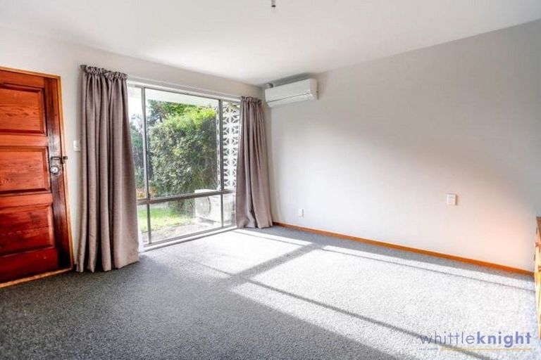 Photo of property in 1/151a Yaldhurst Road, Sockburn, Christchurch, 8042