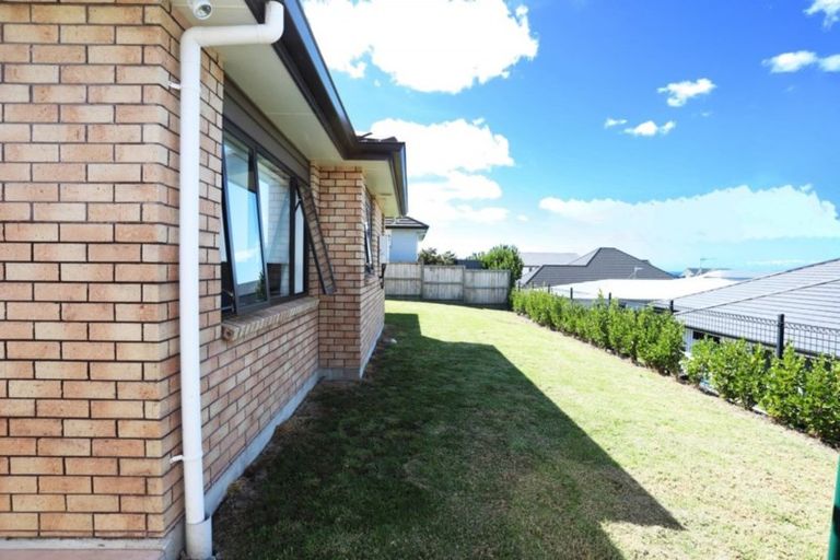 Photo of property in 68 Manuel Road, Silverdale, 0932