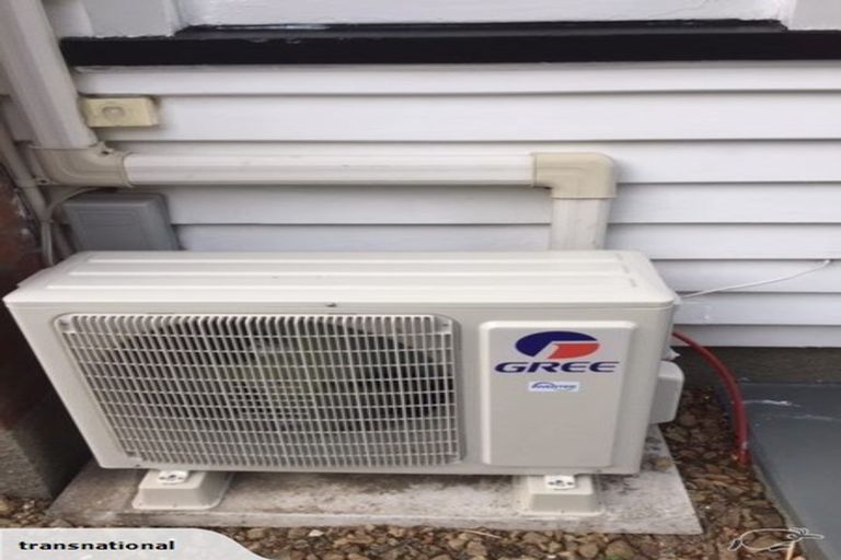 Photo of property in 30 Martin Avenue, Beckenham, Christchurch, 8023