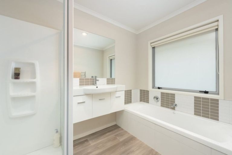 Photo of property in 56 Mortlake Heights, Pyes Pa, Tauranga, 3112