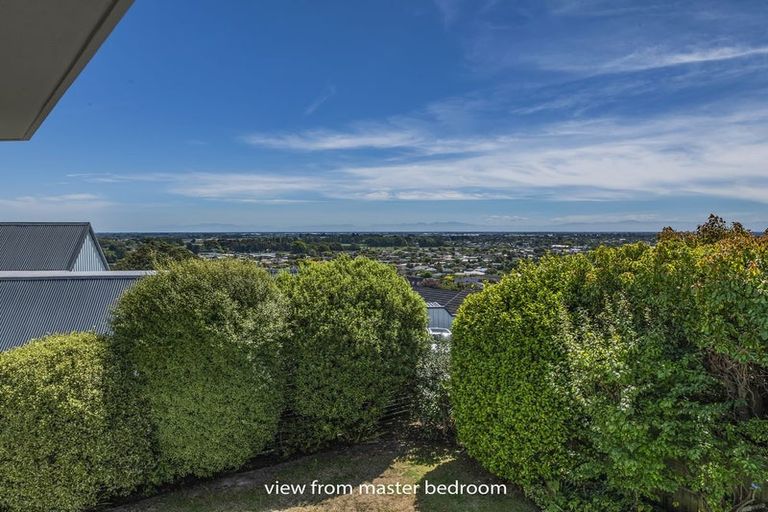 Photo of property in 31 Bengal Drive, Cashmere, Christchurch, 8022