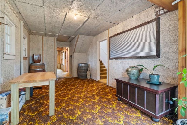 Photo of property in 33 Bank Street, Amberley, 7410