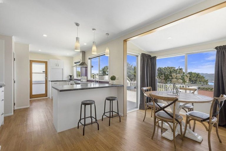 Photo of property in 146 Conclusion Street, Ascot Park, Porirua, 5024
