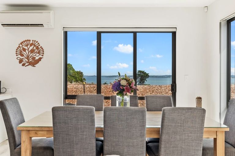 Photo of property in 36 Resolution Drive, Gulf Harbour, Whangaparaoa, 0930
