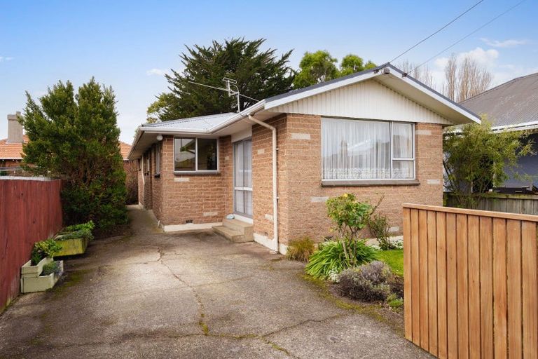 Photo of property in 4 Cashel Street, South Dunedin, Dunedin, 9012