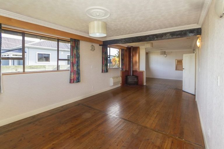 Photo of property in 8 Tweed Street, South Hill, Oamaru, 9400