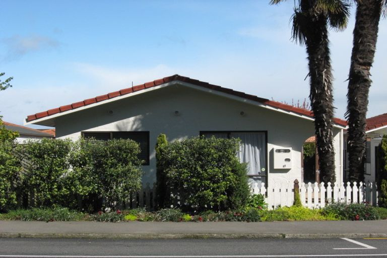 Photo of property in 1/70 Tahunanui Drive, Tahunanui, Nelson, 7011