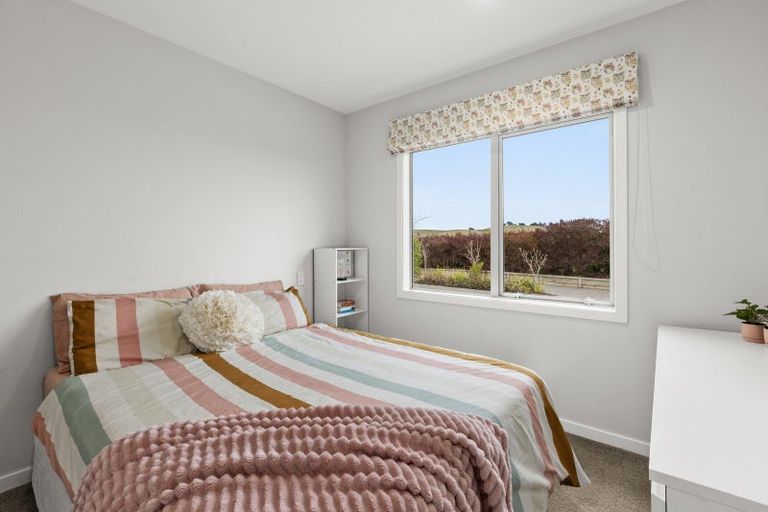 Photo of property in 22 Quarry Ridge, Poraiti, Napier, 4182