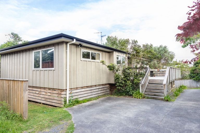 Photo of property in 9a Francis Road, Paraparaumu Beach, Paraparaumu, 5032