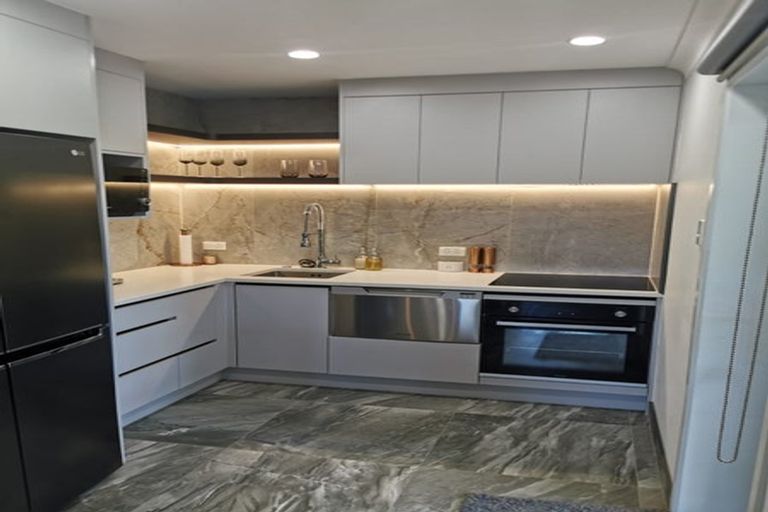 Photo of property in 1/43 Salisbury Road, Birkdale, Auckland, 0626