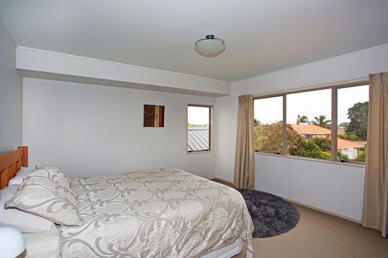 Photo of property in 27 Bayview Drive, Waiuku, 2123