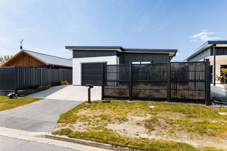 Photo of property in 1 Malay Court, Cromwell, 9310