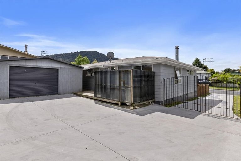 Photo of property in 76 Homedale Street, Pukehangi, Rotorua, 3015
