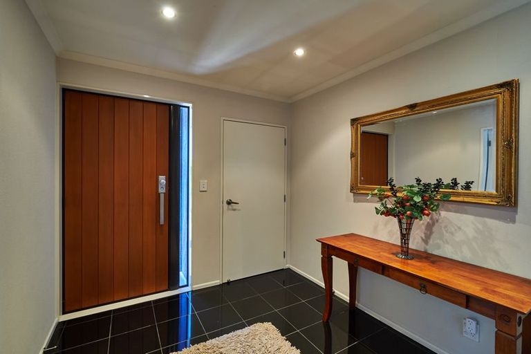 Photo of property in 9 Masefield Terrace, Kelvin Grove, Palmerston North, 4414