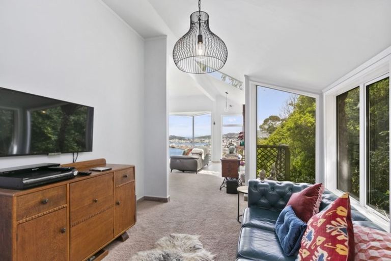 Photo of property in 93a Jubilee Road, Khandallah, Wellington, 6035