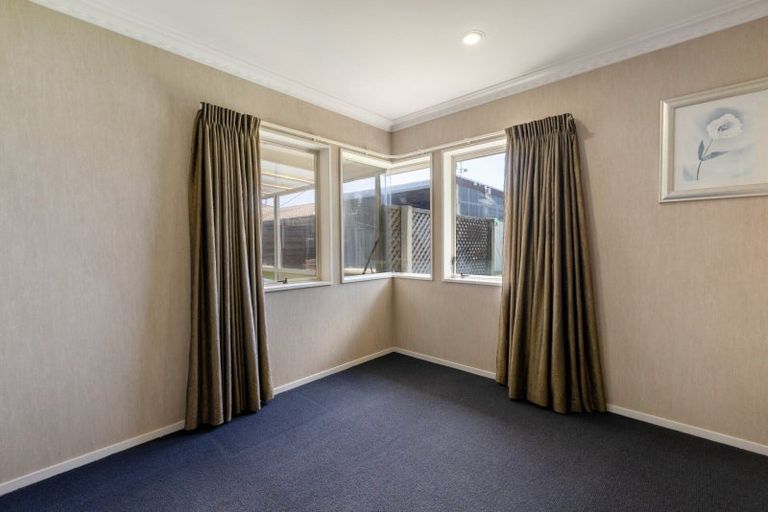 Photo of property in 27 Lotus Avenue, Mount Maunganui, 3116