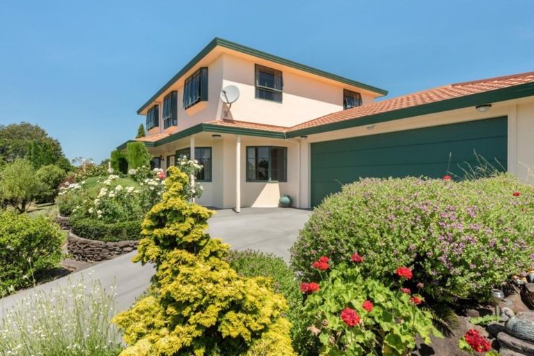 Photo of property in 1 Saunders Place, Te Puke, 3119