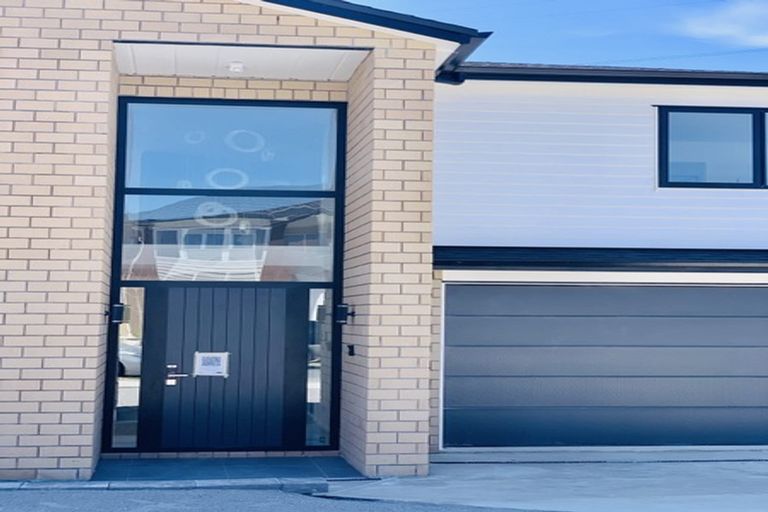 Photo of property in 98 Tir Conaill Avenue, Flat Bush, Auckland, 2019