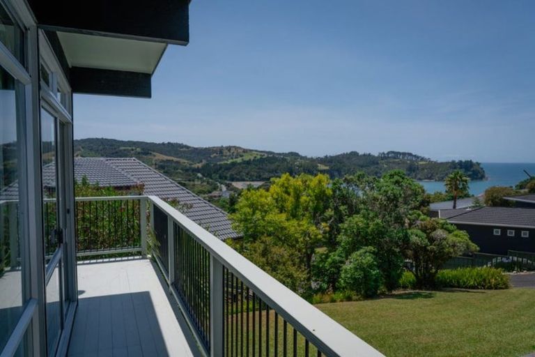 Photo of property in 7 Sykes Avenue, Hatfields Beach, Orewa, 0931