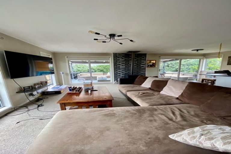 Photo of property in 20 Lipton Grove, Opaheke, Papakura, 2113