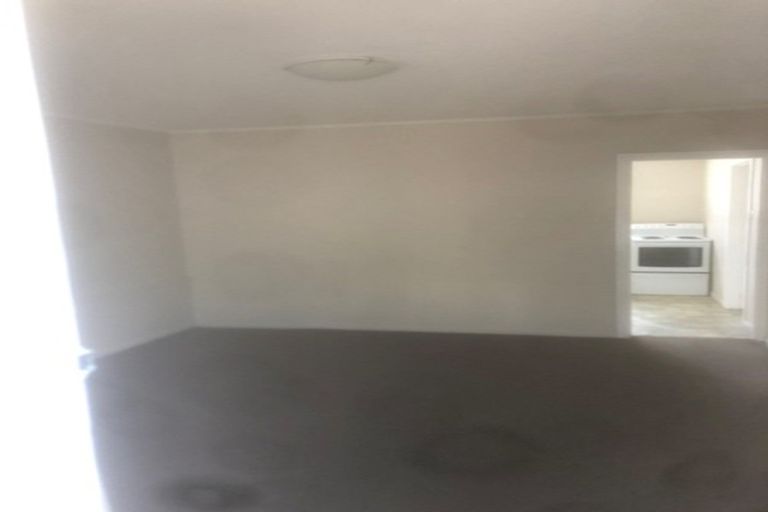 Photo of property in 5/52 Bannerman Road, Morningside, Auckland, 1022