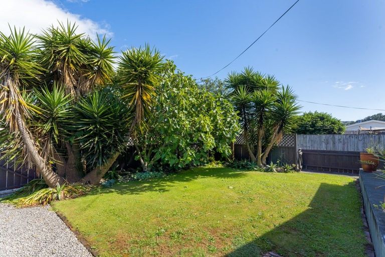 Photo of property in 1/5 Ngaio Street, Stoke, Nelson, 7011