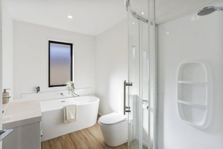 Photo of property in 21 Herridge Street, Woodend, 7610