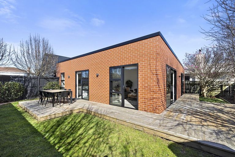 Photo of property in 276b Frankley Road, Ferndale, New Plymouth, 4310