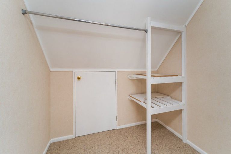 Photo of property in 126 John F Kennedy Drive, Milson, Palmerston North, 4414