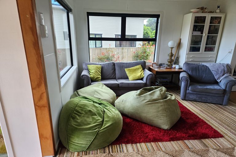 Photo of property in 60 Carey Road, Port Charles, Coromandel, 3584