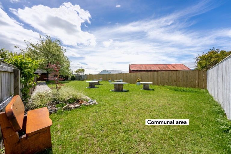 Photo of property in 25 Ian Peter Way, Otaki, 5512