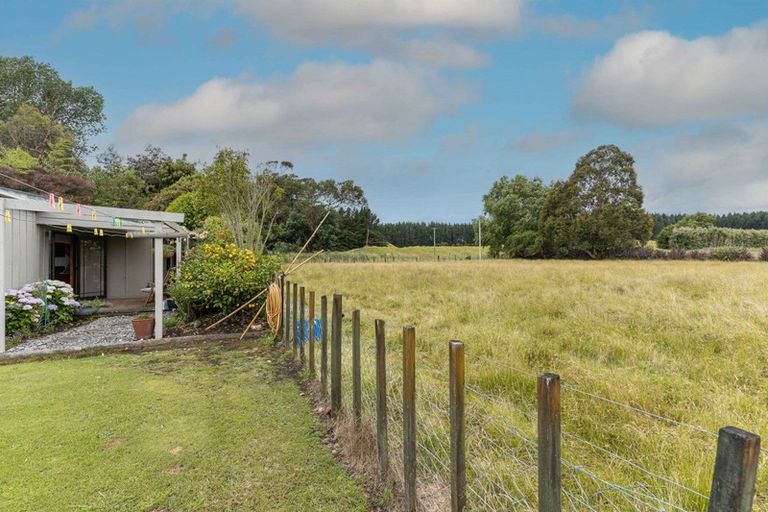 Photo of property in 363 Brandon Hall Road, Bulls, 4894