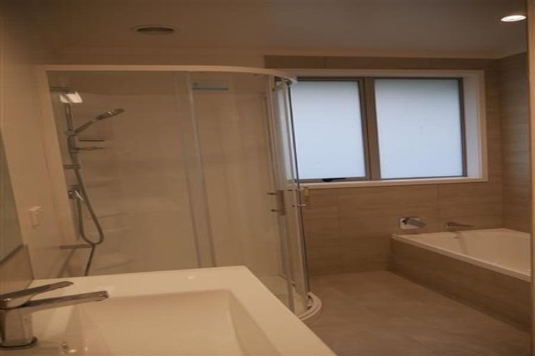 Photo of property in 12 Tieke Place, Horahora, Whangarei, 0110