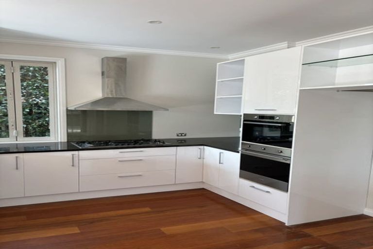 Photo of property in 17 Rewiti Avenue, Takapuna, Auckland, 0622